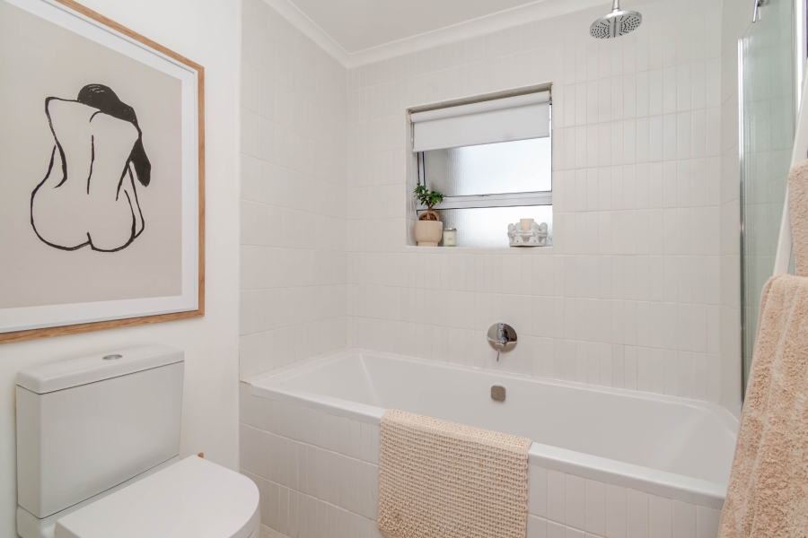 2 Bedroom Property for Sale in Royal Ascot Western Cape